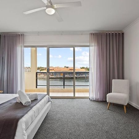 Apartamento Waterfront Townhouse - Picturesque Marina Views Port Lincoln Exterior foto
